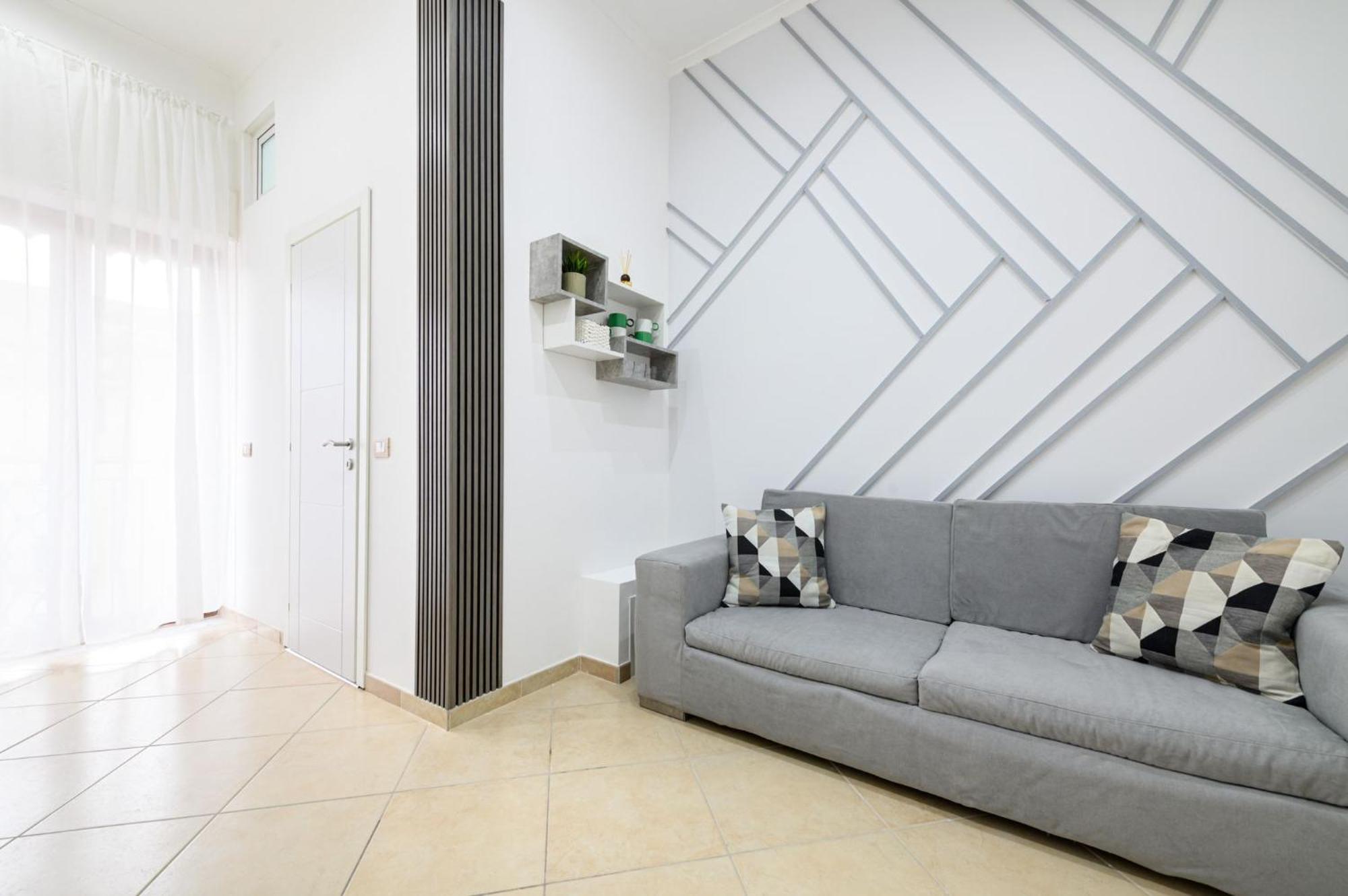 Giordano Suite Center เนเปิลส์ ภายนอก รูปภาพ